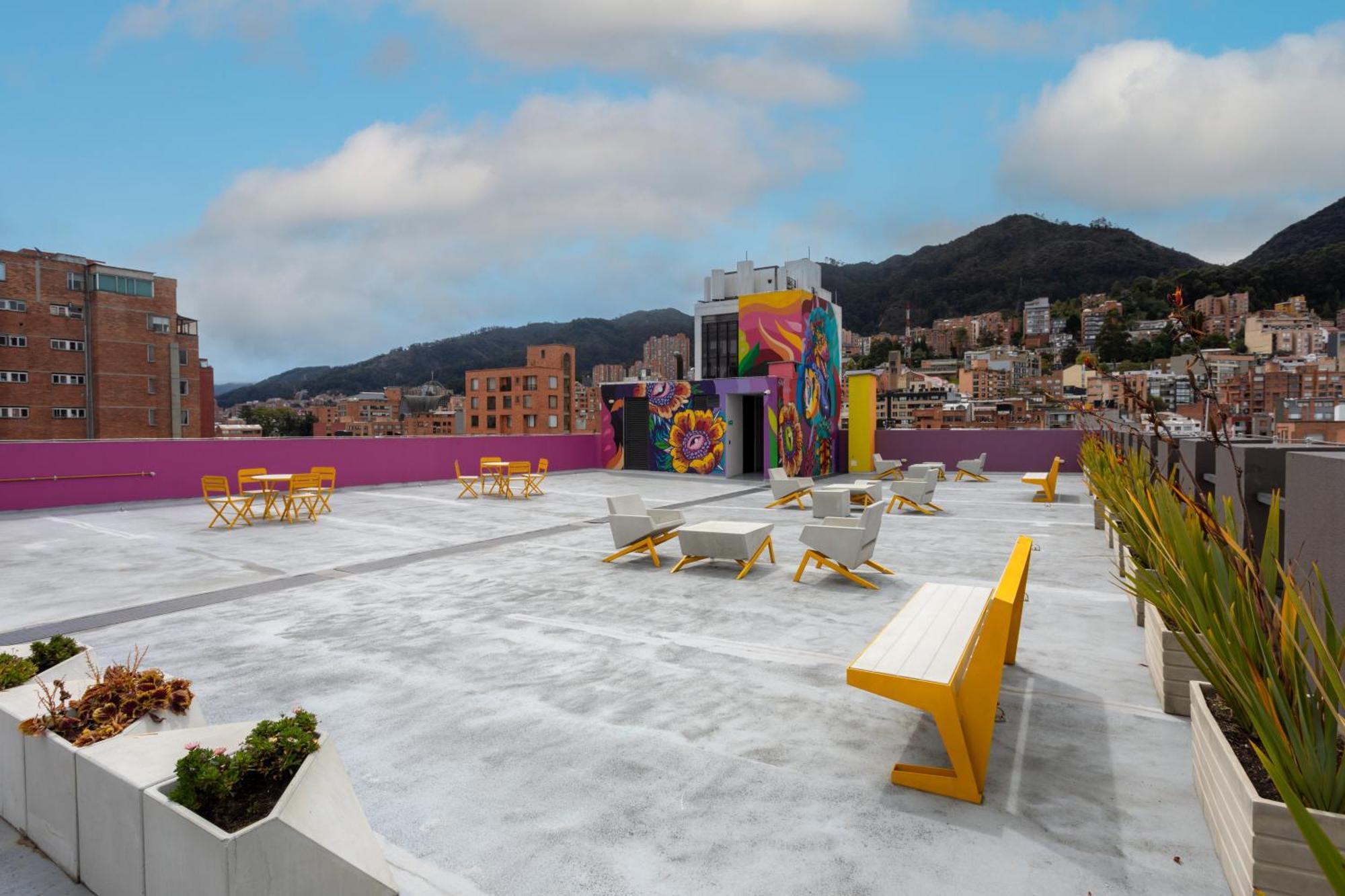 Casa Campus Ivin Chapinero Aparthotel Bogota Ngoại thất bức ảnh